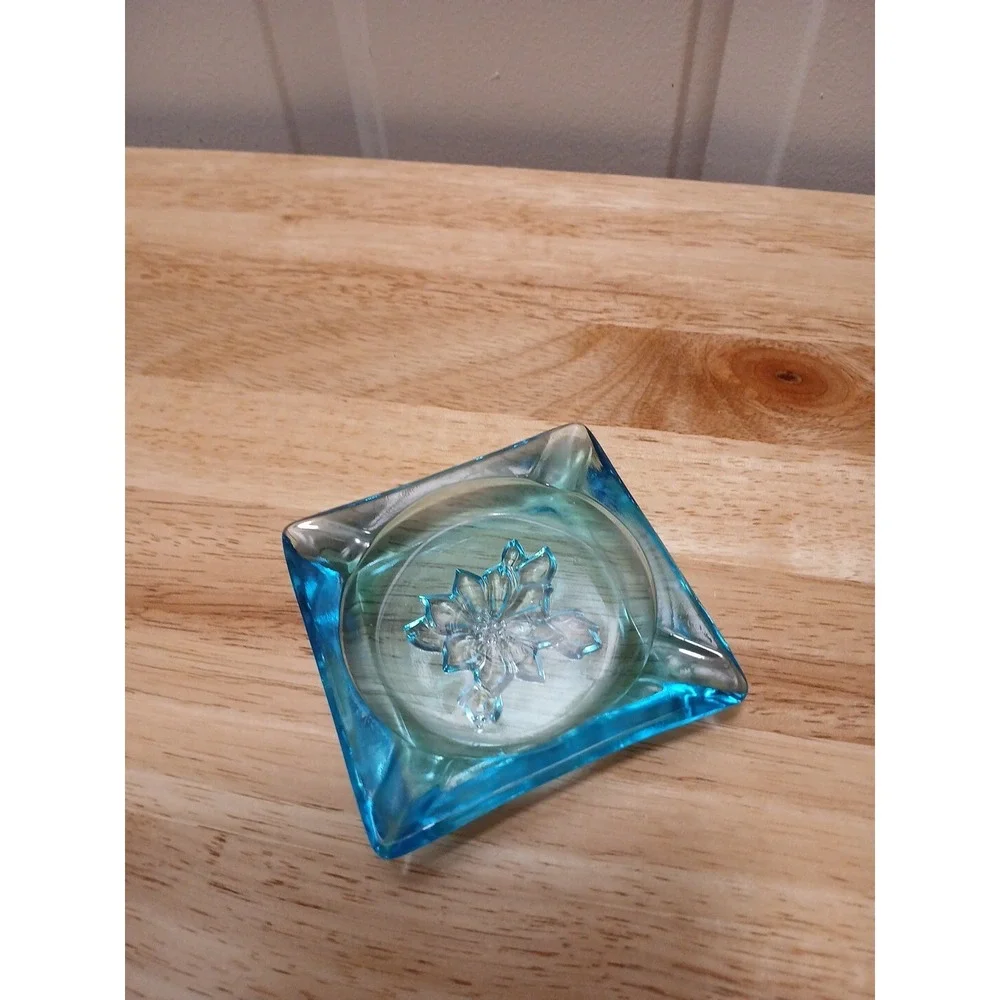 Vintage Hazel Atlas Glass Cobalt Blue Blossom 3-1/2" Square Ashtray MCM Clear - Picture 2 of 6